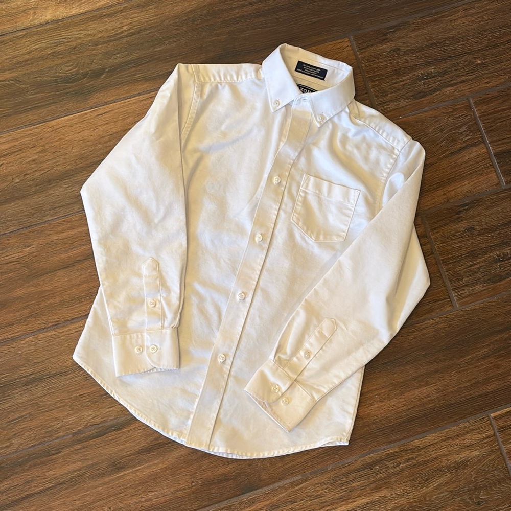 EUC Izod Boys’ Classic Dress Shirt